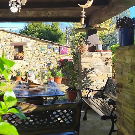 Kır Evi Nogueira *