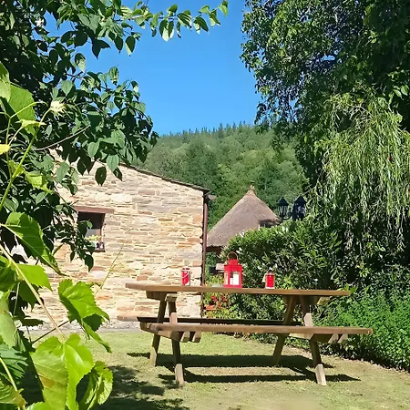 Nogueira Kır Evi Vega de Logares